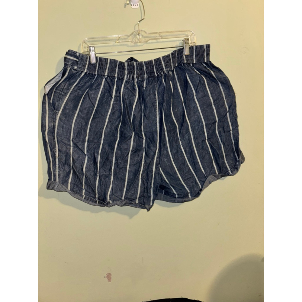 Women's Universal Thread Blue White Stripe High Waist Shorts XXL, NWT - Picture 4 of 7